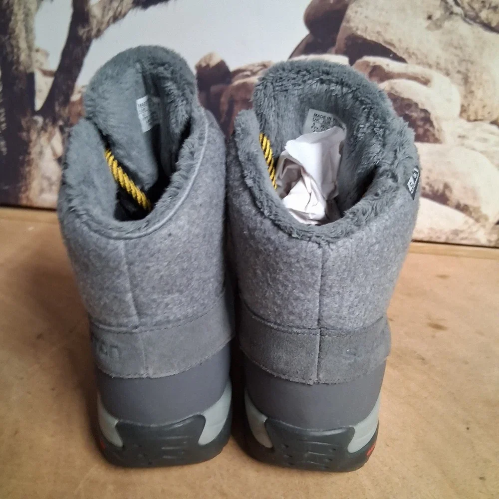 Salomon Ellipse Freeze CS Waterproof Women's Winter Boots Gray Suede Size 7.5